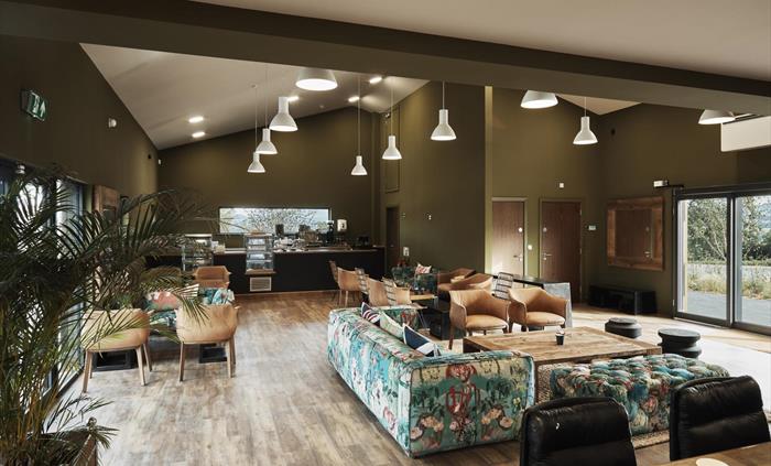 Reception and coffee shop